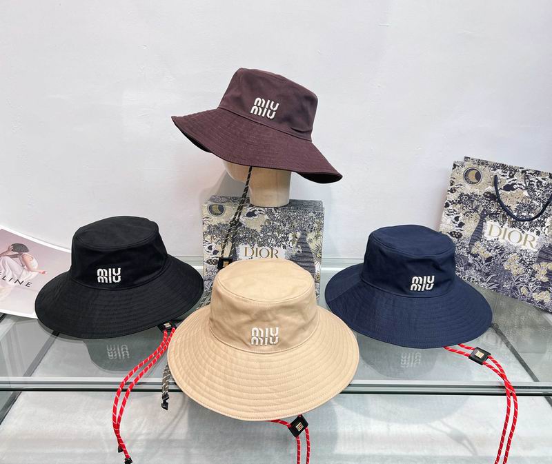 Miumiu hat 090903